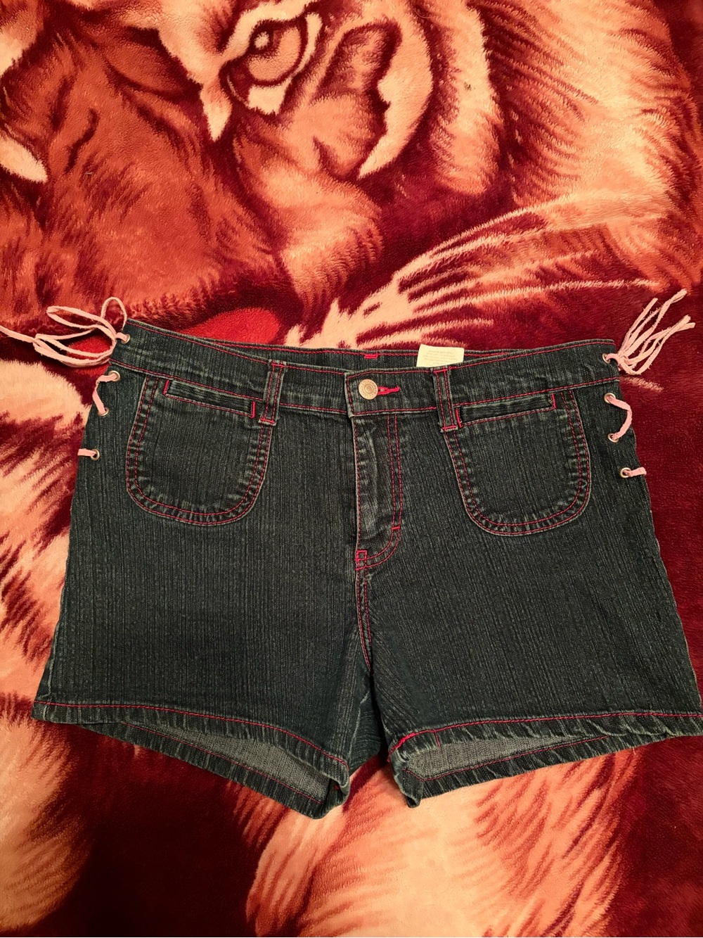 vintage Jordache Dark Blue Denim Shorts with Pink Stitching/Lace up mid rise